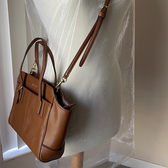EUC camel color crossbody/handbag - Picture 1 of 5